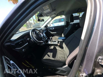 2021 Ford Explorer XLT - miniatura 6