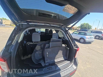 2021 Ford Explorer XLT - miniatura 12
