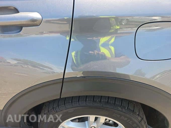 2021 Ford Explorer XLT - miniatura 19
