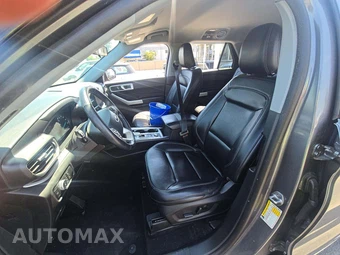 2021 Ford Explorer XLT - miniatura 3