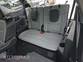 2021 Ford Explorer XLT - miniatura 14
