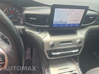 2021 Ford Explorer XLT – miniatura 5