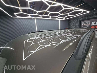 2021 Ford Explorer XLT - miniatura 9