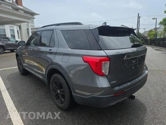2021 Ford Explorer XLT - miniatura 12