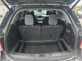2021 Ford Explorer XLT - miniatura 2