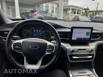 2021 Ford Explorer XLT - miniatura 3