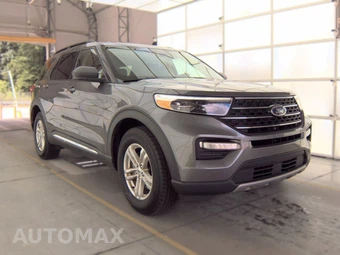 2021 Ford Explorer XLT – miniatura 3