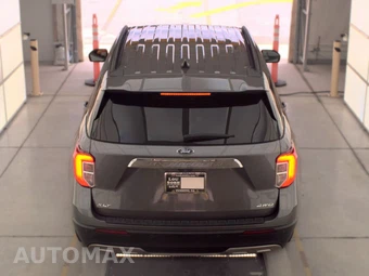 2021 Ford Explorer XLT – miniatura 5