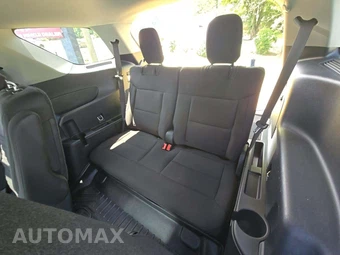 2021 Ford Explorer XLT - miniatura 11