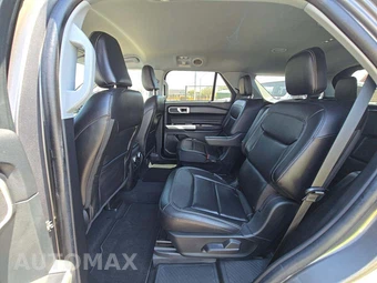 2021 Ford Explorer XLT - miniatura 13