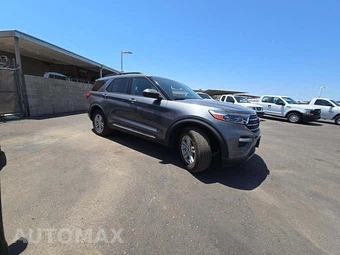 2021 Ford Explorer XLT - miniatura 4