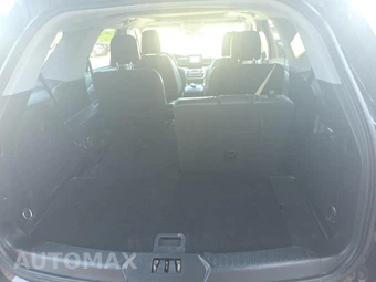 2021 Ford Explorer XLT - miniatura 13