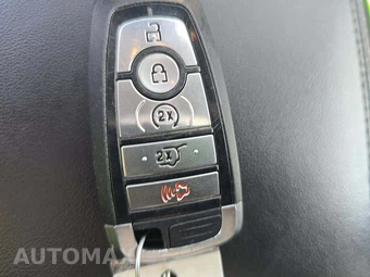 2021 Ford Explorer XLT - miniatura 8