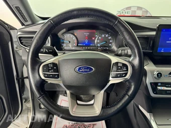 2021 Ford Explorer XLT - miniatura 13