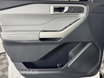 2021 Ford Explorer XLT - miniatura 40