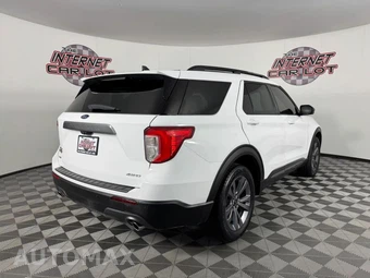 2021 Ford Explorer XLT - miniatura 7