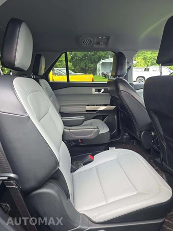 2021 Ford Explorer XLT - miniatura 17