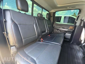 2021 Ford F-150 LARIAT Crew Cab Short Bed - miniatura 16