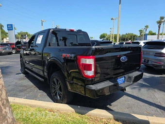 2021 Ford F-150 LARIAT Crew Cab Short Bed - miniatura 2