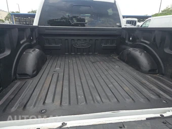2021 Ford F-150 Raptor Crew Cab Short Bed - miniatura 16