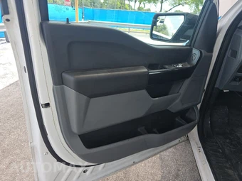 2021 Ford F-150 XL Regular Cab Long Bed - miniatura 9