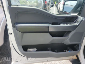 2021 Ford F-150 XLT Crew Cab Medium Bed - miniatura 9