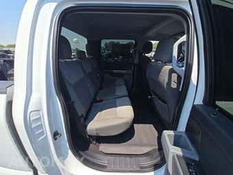 2021 Ford F-150 XLT Crew Cab Medium Bed - miniatura 13
