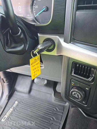 2021 Ford F-150 XLT Crew Cab Medium Bed - miniatura 5