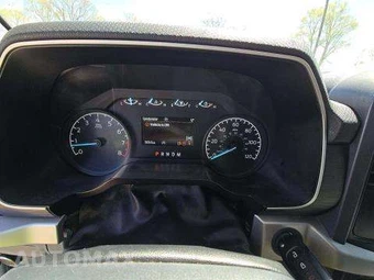 2021 Ford F-150 XLT Crew Cab Medium Bed - miniatura 9