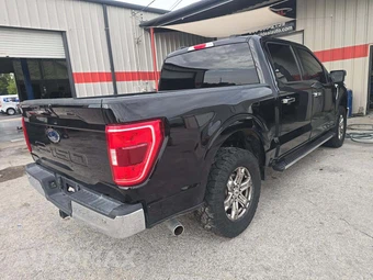 2021 Ford F-150 XLT Crew Cab Short Bed - miniatura 3