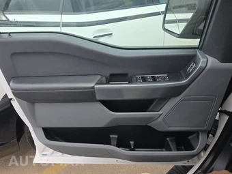 2021 Ford F-150 XLT Crew Cab Short Bed - miniatura 9