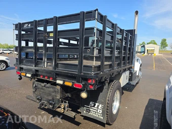 2021 Ford F-750 - miniatura 4