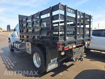 2021 Ford F-750 - miniatura 6