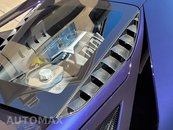 2021 Ford GT - miniatura 8