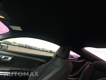 2021 Ford Mustang EcoBoost Coupe - miniatura 17