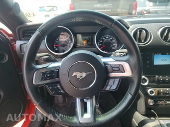 2021 Ford Mustang EcoBoost Coupe - miniatura 10
