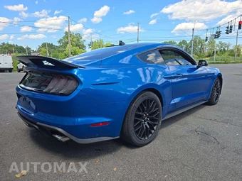 2021 Ford Mustang GT Coupe - miniatura 3