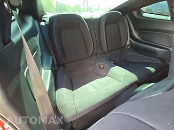 2021 Ford Mustang GT Coupe - miniatura 16