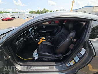 2021 Ford Mustang GT Premium Coupe - miniatura 3
