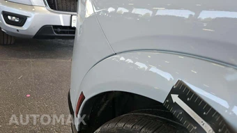 2021 Ford Mustang Mach-E GT - miniatura 19