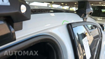 2021 Ford Mustang Mach-E GT - miniatura 31
