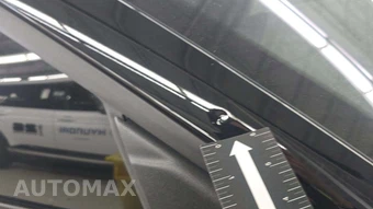 2021 Ford Mustang Mach-E GT - miniatura 30