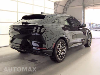 2021 Ford Mustang Mach-E GT - miniatura 4