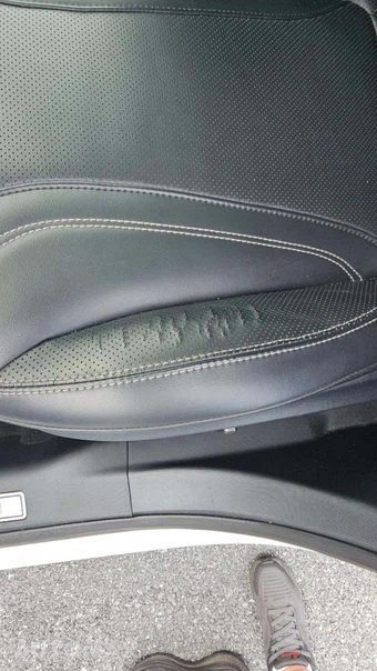 2021 Ford Mustang Mach-E Premium - miniatura 21