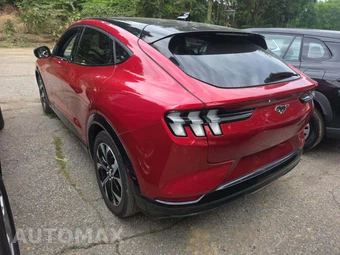 2021 Ford Mustang Mach-E Premium - miniatura 2