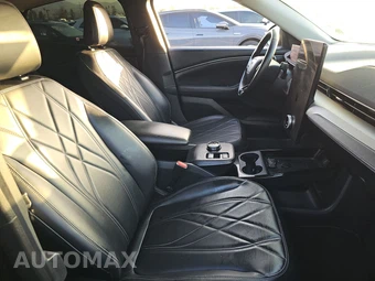 2021 Ford Mustang Mach-E Select – miniatura 8