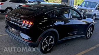 2021 Ford Mustang Mach-E Select - miniatura 4