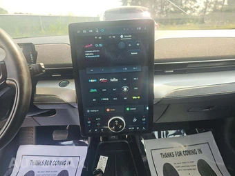2021 Ford Mustang Mach-E Select - miniatura 10