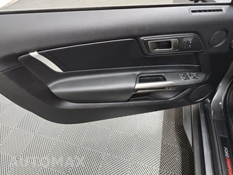 2021 Ford Mustang Shelby GT500 Coupe - miniatura 9