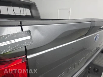 2021 Ford Super Duty F-250 Lariat Crew Cab Medium Bed - miniatura 17